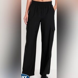 Old Navy High-Waisted SleekTech Wide-Leg Cargo Pants